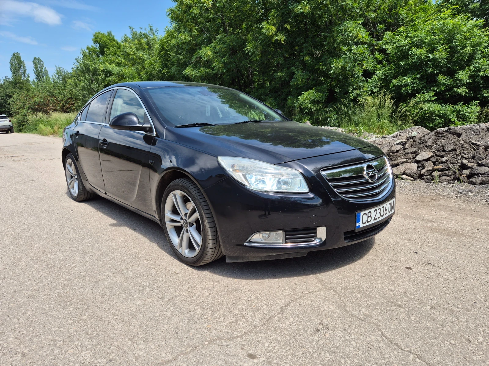 Opel Insignia 1.6-116к. Газ-Бензин. Напълно обслужен! ЕВРО5, снимка 3 - Автомобили и джипове - 54774412