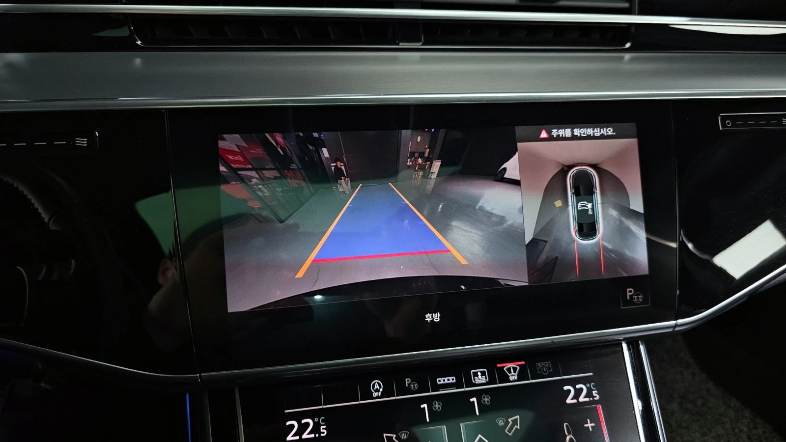 Audi A8 SOFT-CLOSE* HEAD-UP* 360* ОБДУХ* МАСАЖ* TV* DISTRO, снимка 10 - Автомобили и джипове - 54818985