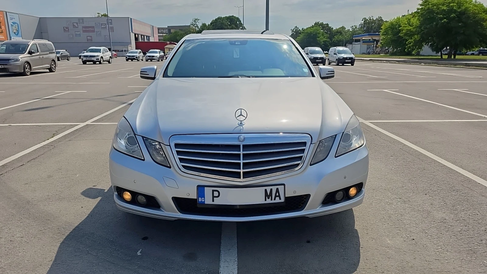Mercedes-Benz E 220 CDI 170k.c., снимка 3 - Автомобили и джипове - 55006743