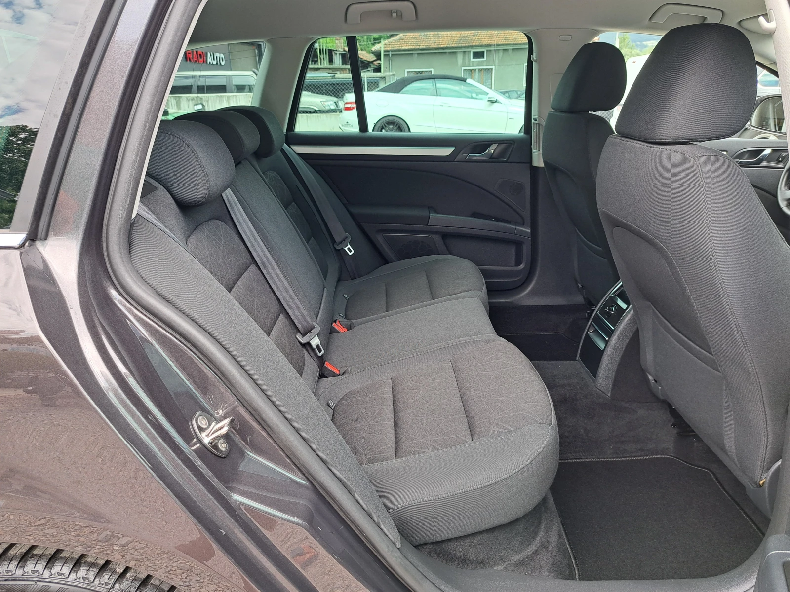 Skoda Superb 1.8TSI* ���* �����* ������* ��������* 6�� | Mobile.bg � ����������� 8