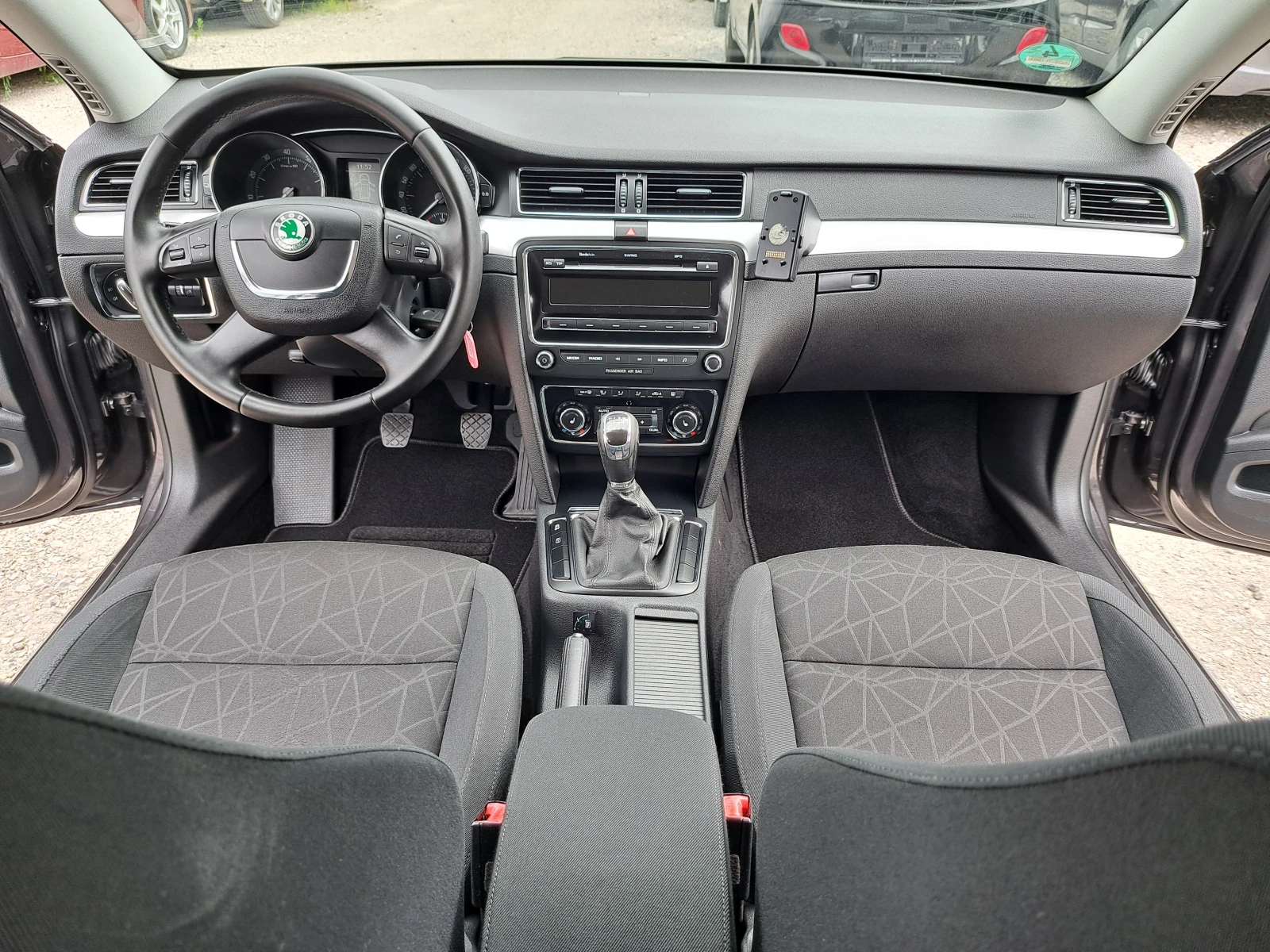 Skoda Superb 1.8TSI* ���* �����* ������* ��������* 6�� | Mobile.bg � ����������� 10