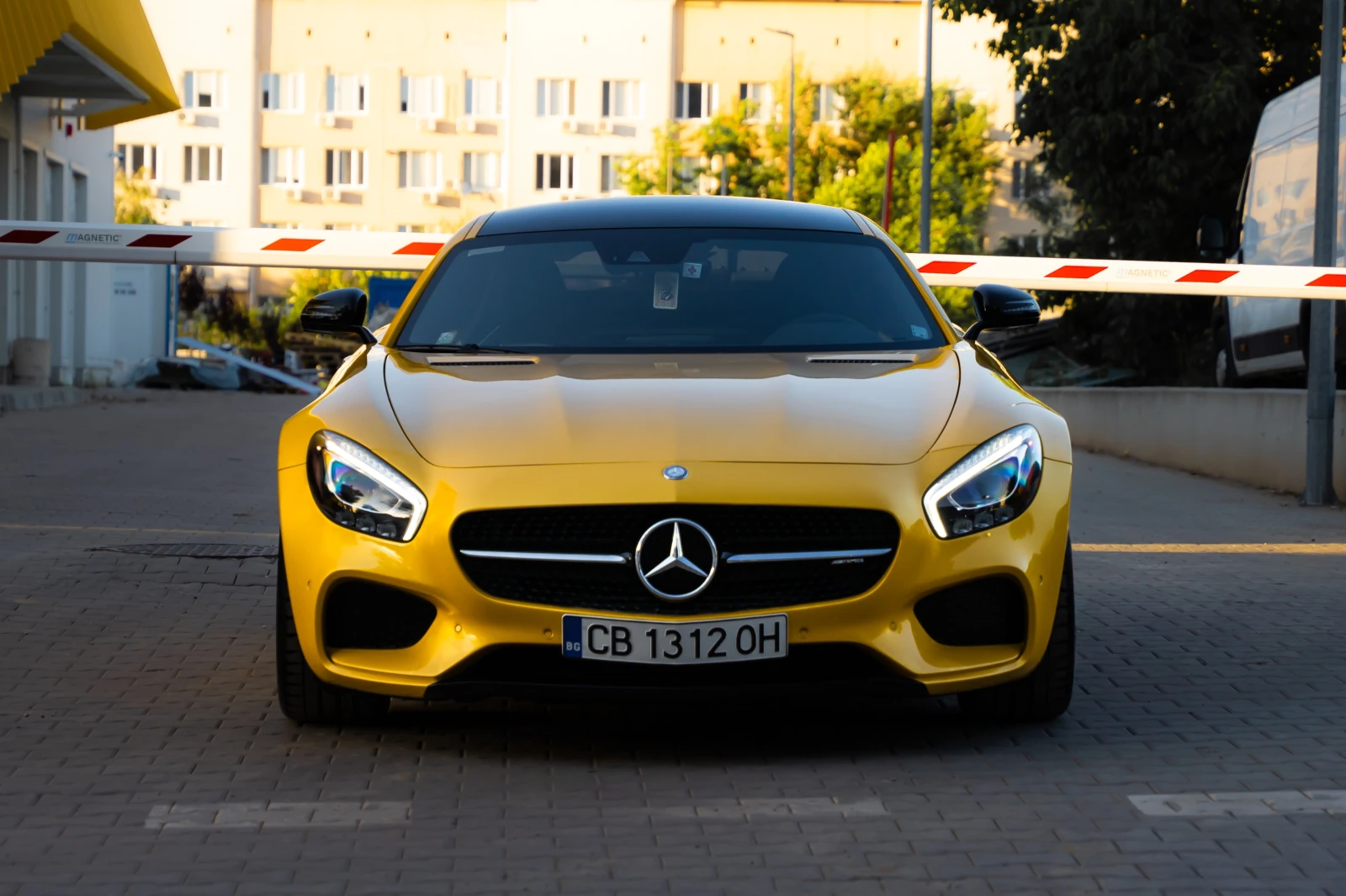 Mercedes-Benz AMG GT 11000 км., снимка 2 - Автомобили и джипове - 55480930