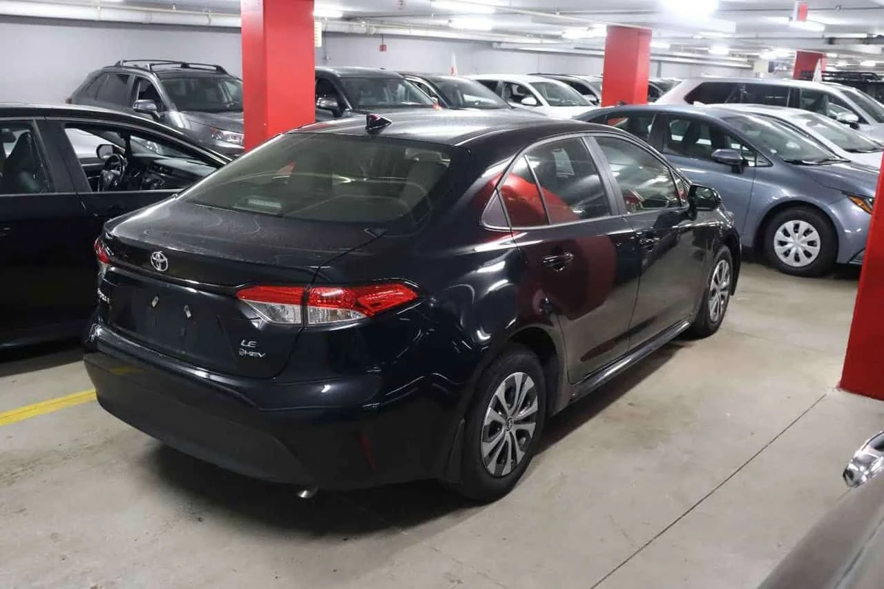 Toyota Corolla * Hybrid LE * CARFAX * ��� ������������ ������ | Mobile.bg � ����������� 3