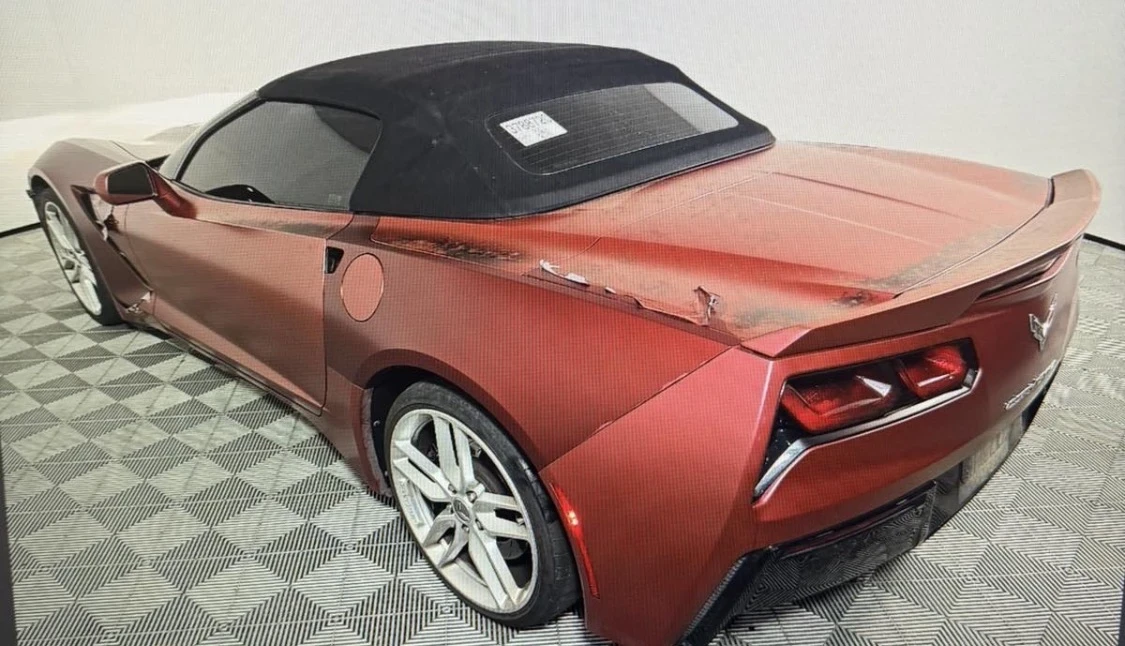 Chevrolet Corvette STINGRAY Z51 2LT, снимка 4 - Автомобили и джипове - 55631780