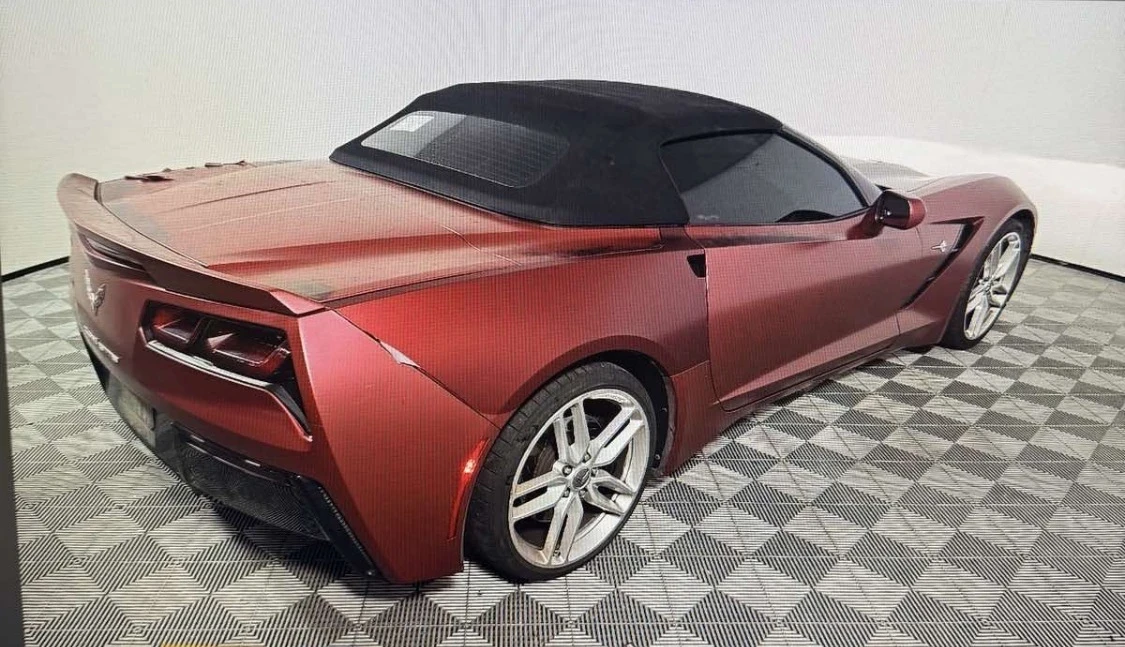 Chevrolet Corvette STINGRAY Z51 2LT, снимка 3 - Автомобили и джипове - 55631780