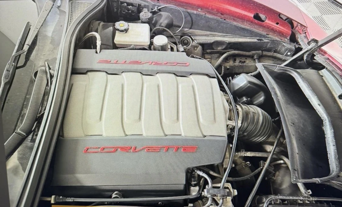 Chevrolet Corvette STINGRAY Z51 2LT, снимка 8 - Автомобили и джипове - 55631780