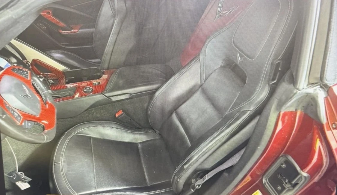 Chevrolet Corvette STINGRAY Z51 2LT, снимка 5 - Автомобили и джипове - 55631780