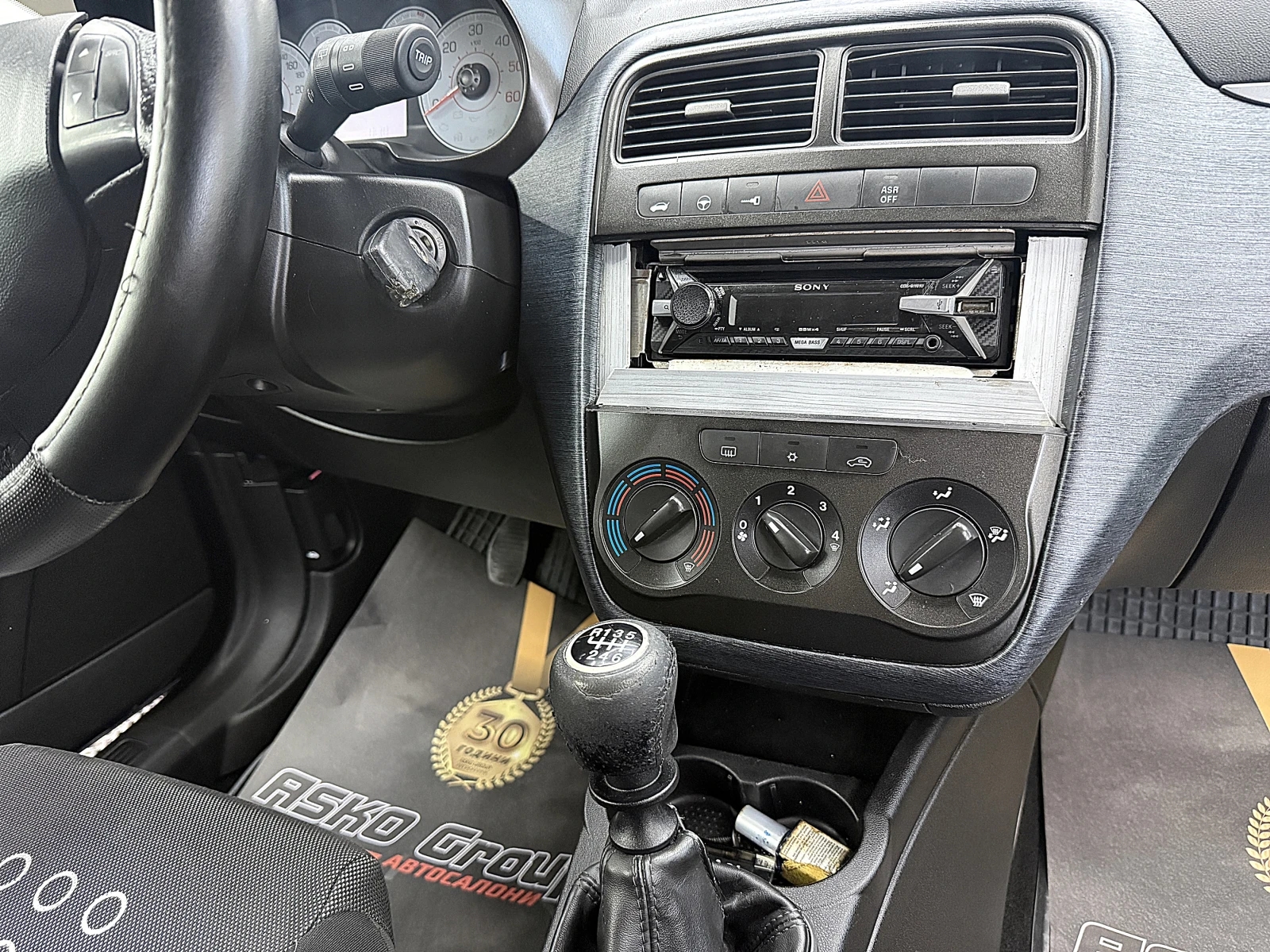 Fiat Punto 1.3multijet/6sk/KLIMATIC, снимка 11 - Автомобили и джипове - 55991223