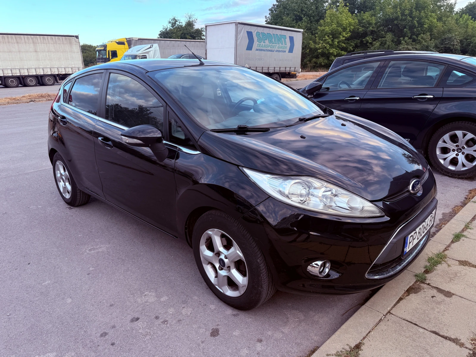 Ford Fiesta LPG, снимка 2 - Автомобили и джипове - 56098542