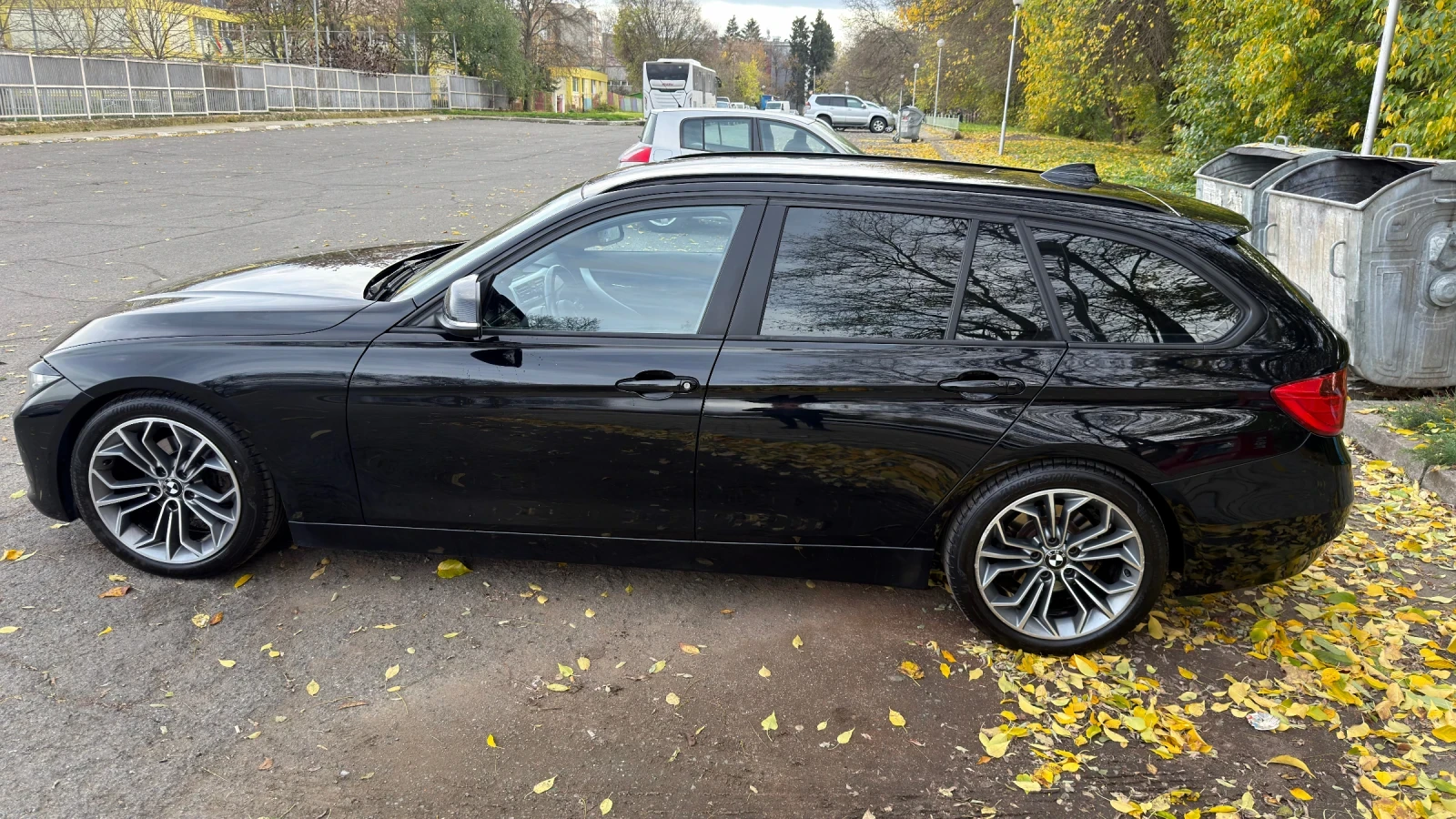 BMW 318 F31, снимка 7 - Автомобили и джипове - 56293344