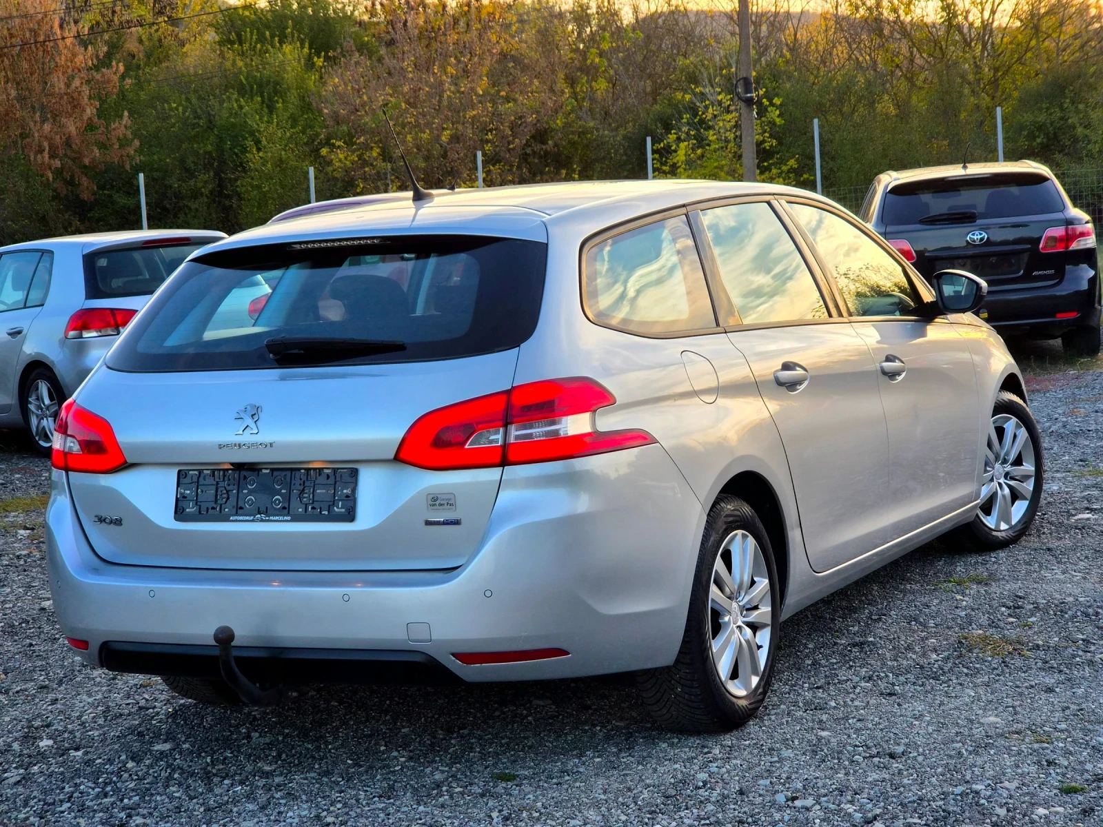 Peugeot 308 1.6HDI* 120k, снимка 4 - Автомобили и джипове - 56677123