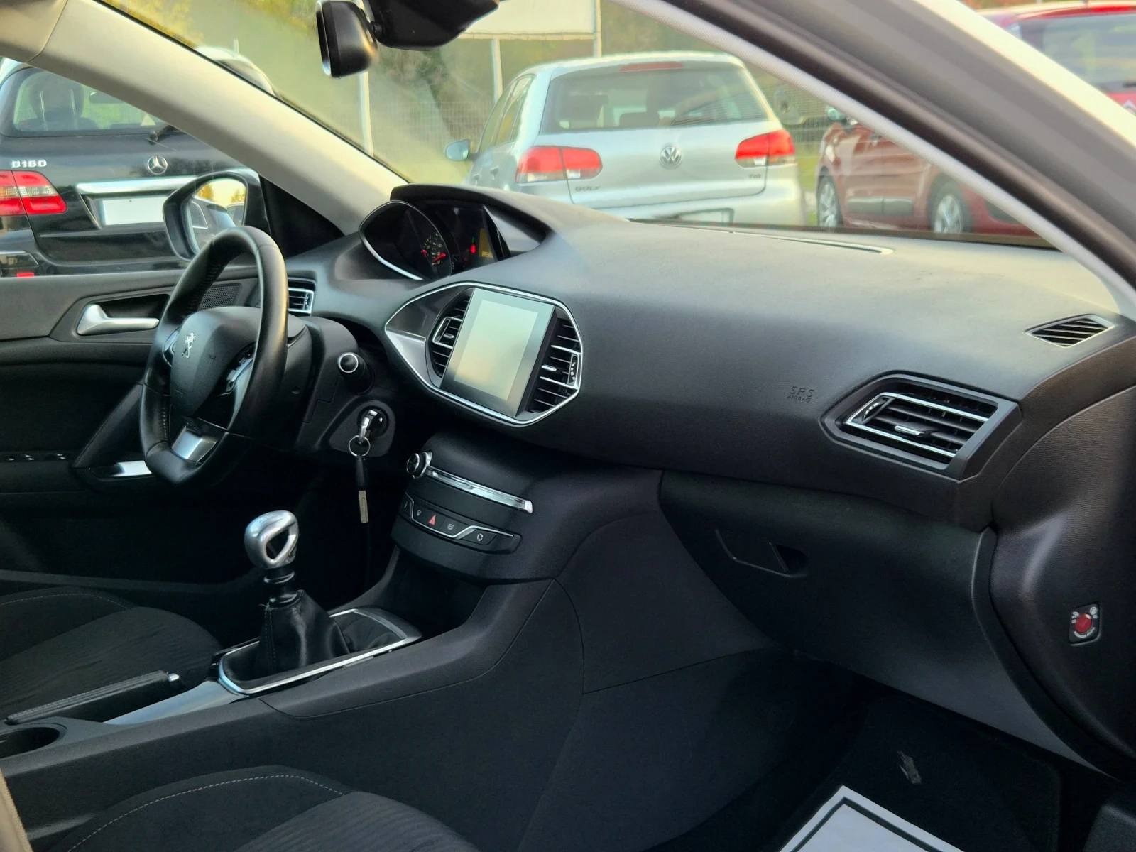 Peugeot 308 1.6HDI* 120k, снимка 8 - Автомобили и джипове - 56677123