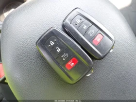 Toyota Rav4 HYBRID* AWD* XLE* ПОДГРЕВ* ШИБИДАХ* NAVI* , снимка 10