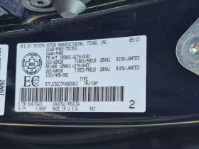 Toyota Tundra * LIMITED HYBRID CREW CAB STD BED * CARFAX * , снимка 13