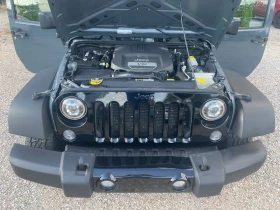 Jeep Wrangler 3.6i-4x4-AVTOMATIC/TARGA/УНИКАТ-ТОП СЪСТОЯНИЕ, снимка 17