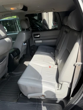 Toyota Sequoia 5.7i  | Mobile.bg    11