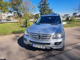     Mercedes-Benz ML 320