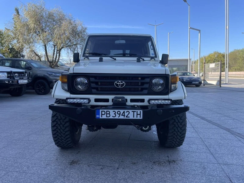 Toyota Land cruiser HZJ 73, снимка 2 - Автомобили и джипове - 47289788