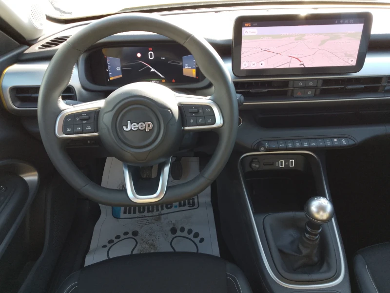 Jeep Avenger 1.2 HTP/LIMITED/JBL, снимка 10 - Автомобили и джипове - 52121565