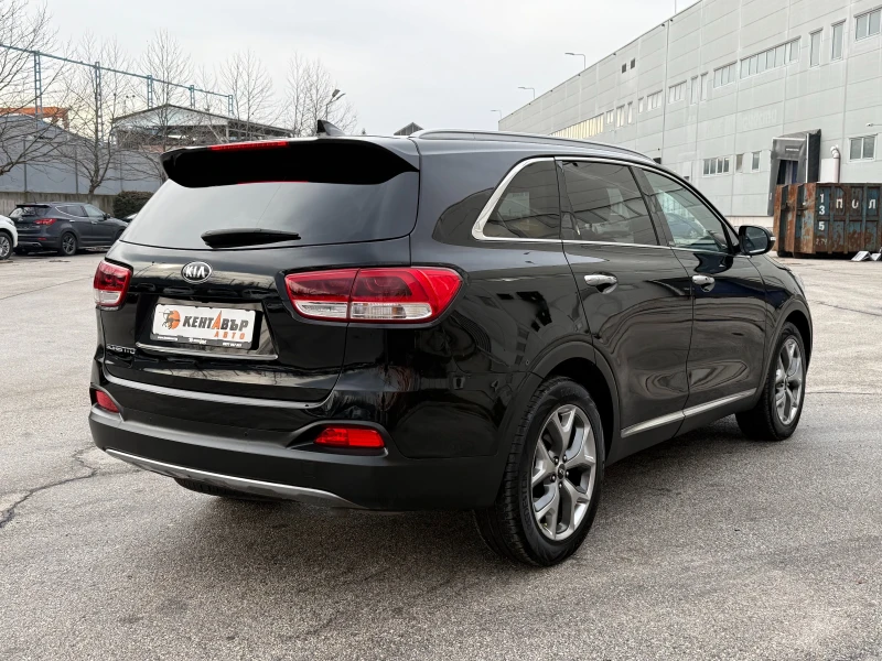 Kia Sorento, снимка 4 - Автомобили и джипове - 53282352