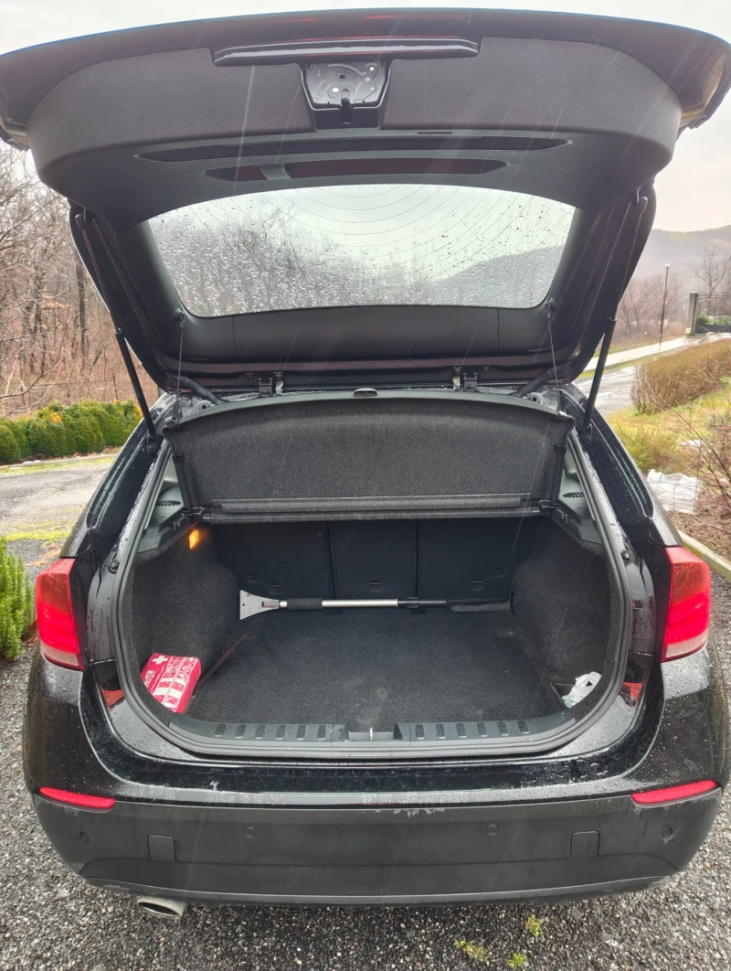 BMW X1, снимка 9 - Автомобили и джипове - 53368779