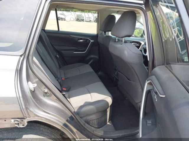 Toyota Rav4 HYBRID* AWD* XLE* ПОДГРЕВ* ШИБИДАХ* NAVI* , снимка 8 - Автомобили и джипове - 55501345
