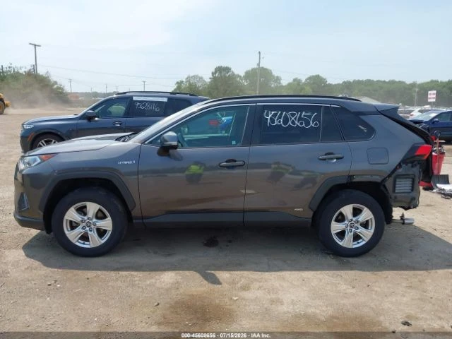Toyota Rav4 HYBRID* AWD* XLE* ПОДГРЕВ* ШИБИДАХ* NAVI* , снимка 14 - Автомобили и джипове - 55501345