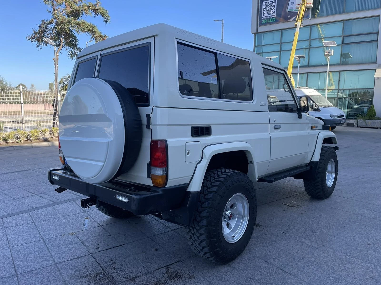 Toyota Land cruiser HZJ 73 - изображение 7