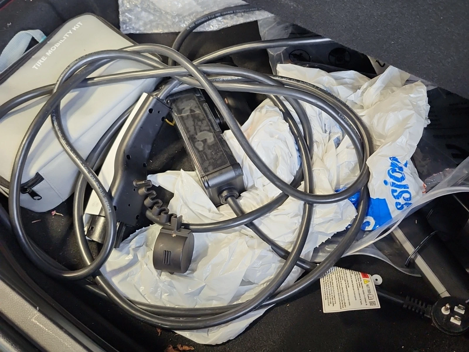 Hyundai Kona ELECTRIC PREFERRED * * CARFAX * * АВТО КРЕДИТ * *  - изображение 10