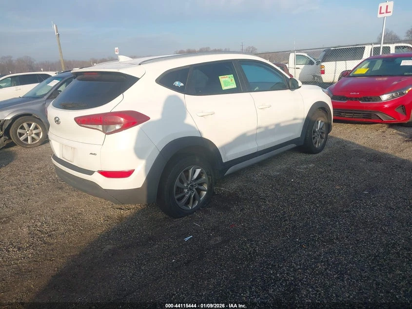 Hyundai Tucson 2.0L I-4 DI, DOHC, VVT, 164HP All Wheel Drive | Mobile.bg � ����������� 4