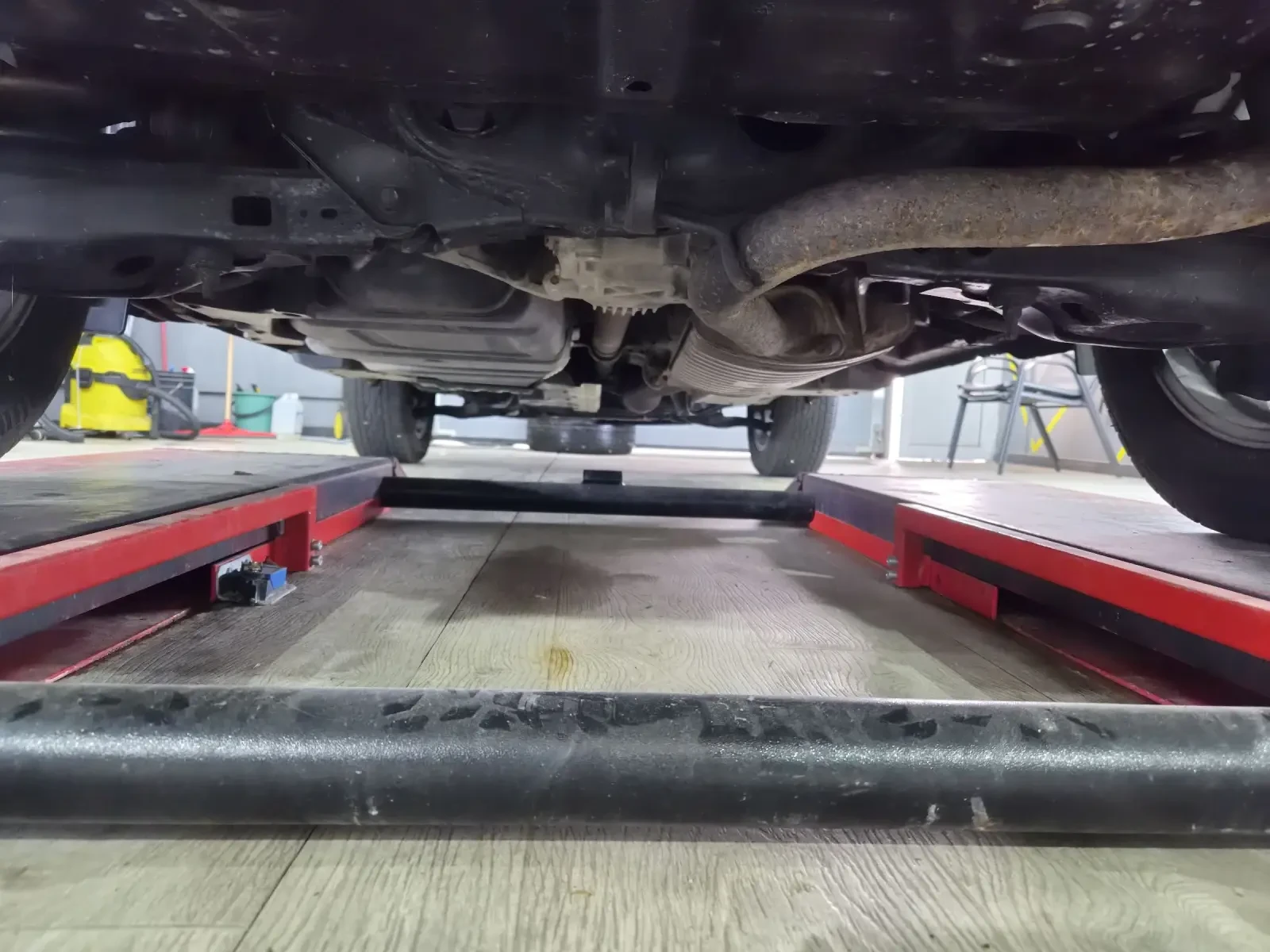 Toyota Rav4 2.0 VALVEMATIC FACE 4X4 158PS 6 SPEED 8 ГУМИ 159KM, снимка 15 - Автомобили и джипове - 54198872