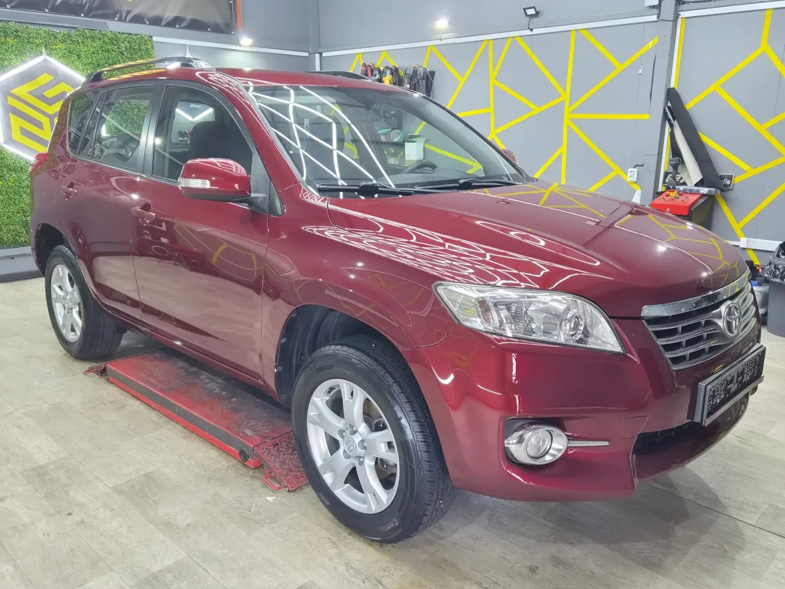 Toyota Rav4 2.0 VALVEMATIC FACE 4X4 158PS 6 SPEED 8 ГУМИ 159KM, снимка 3 - Автомобили и джипове - 54198872