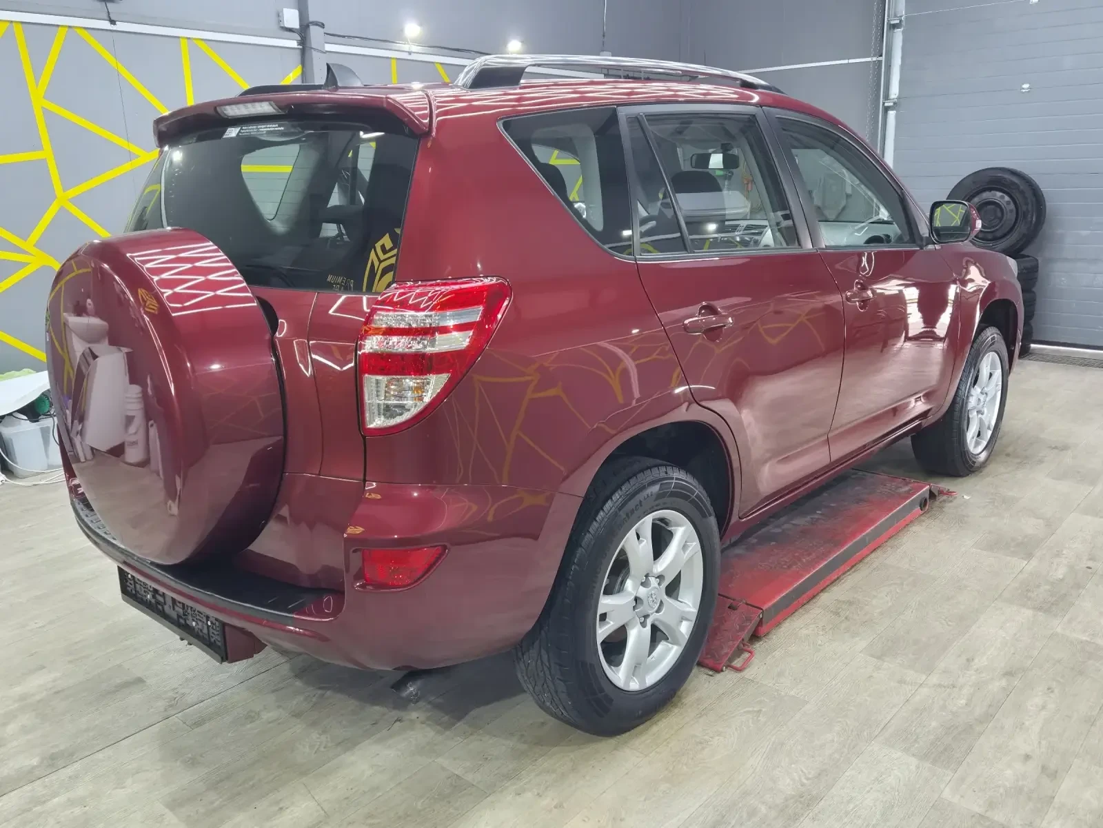 Toyota Rav4 2.0 VALVEMATIC FACE 4X4 158PS 6 SPEED 8 ГУМИ 159KM, снимка 4 - Автомобили и джипове - 54198872