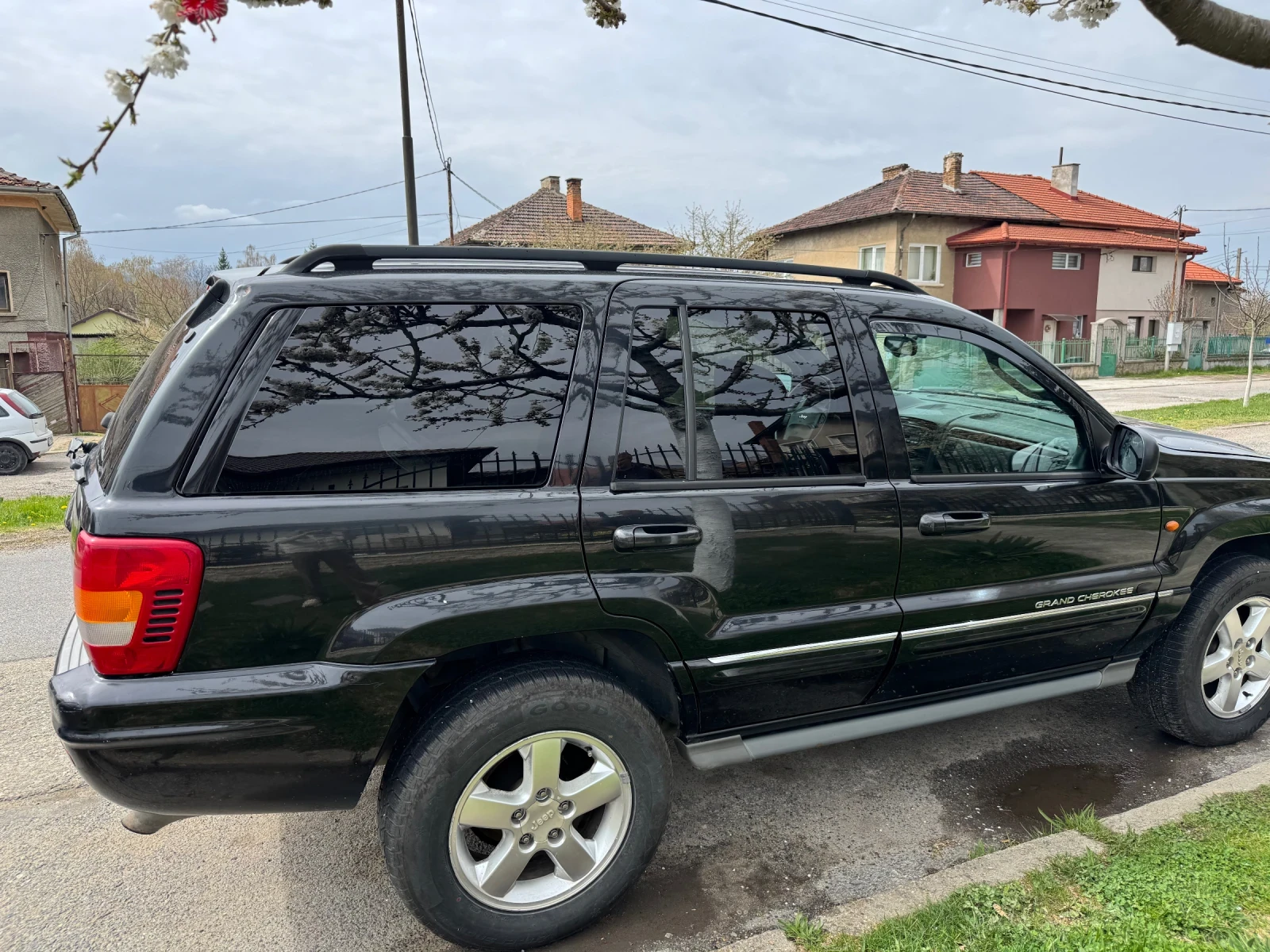 Jeep Grand cherokee, снимка 4 - Автомобили и джипове - 54213920