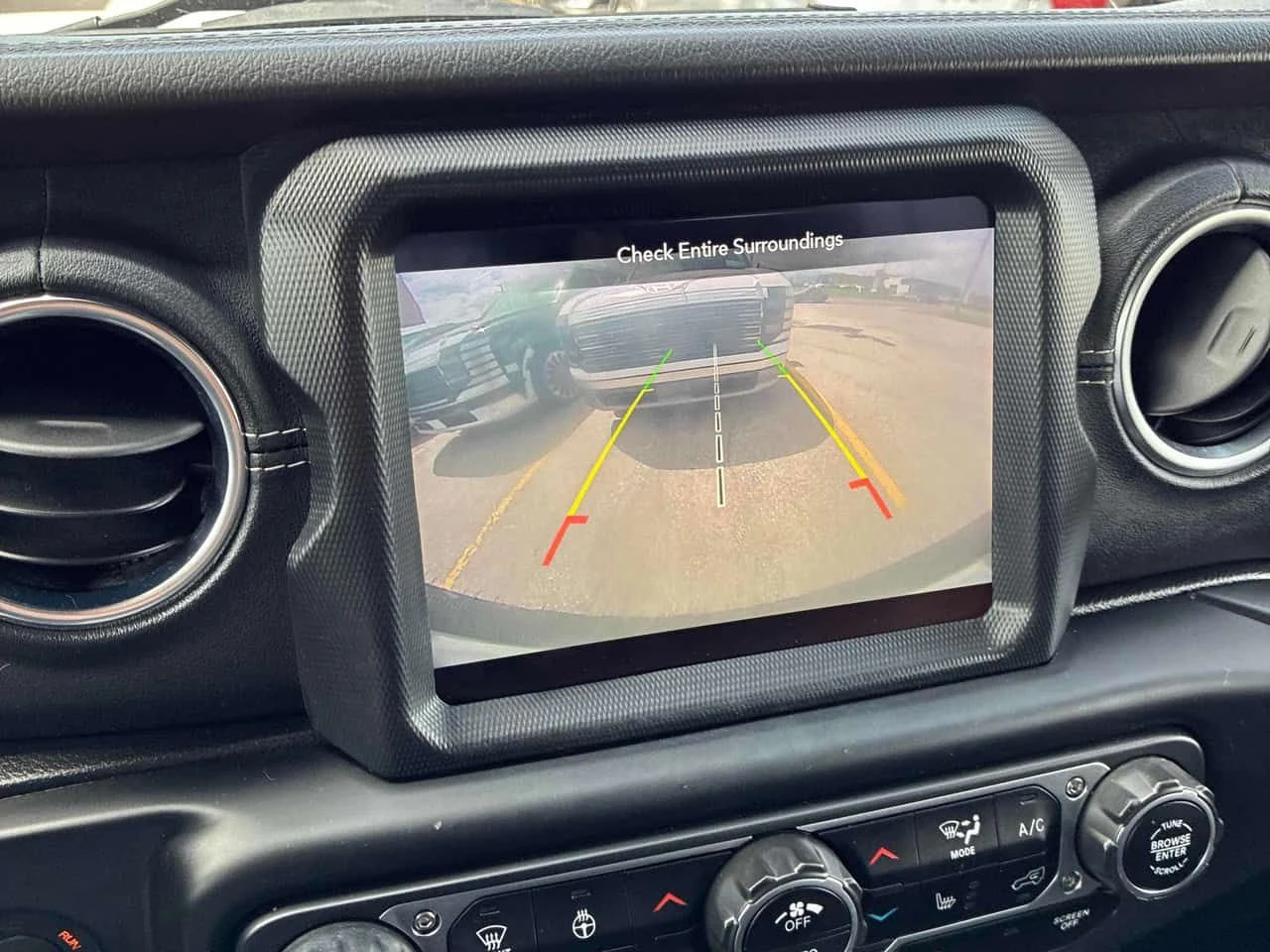 Jeep Wrangler * Sahara * CARFAX * Подгреви * Keyless, снимка 15 - Автомобили и джипове - 54480254
