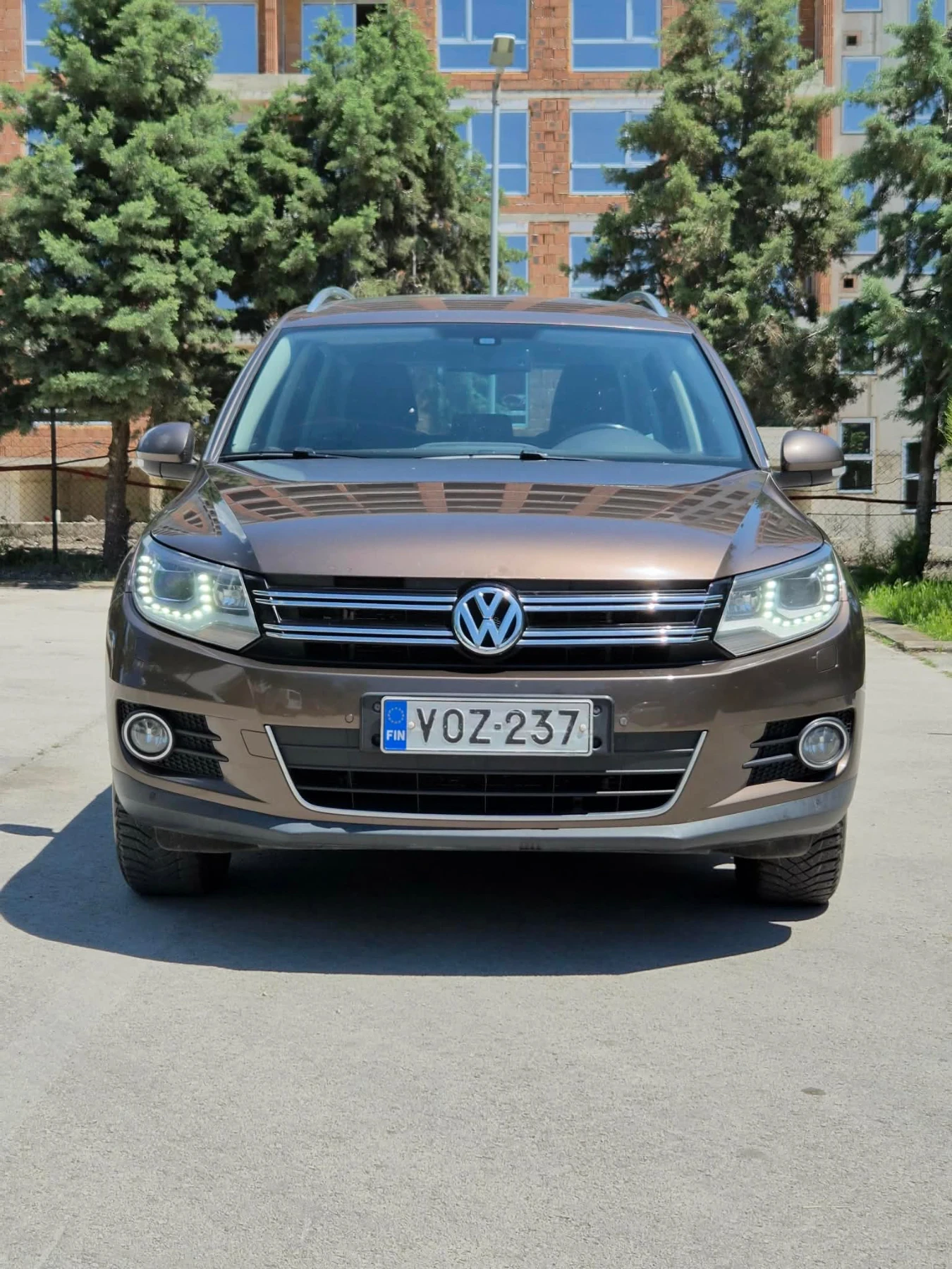 VW Tiguan 2.0/TDI/DSG, снимка 3 - Автомобили и джипове - 54797920