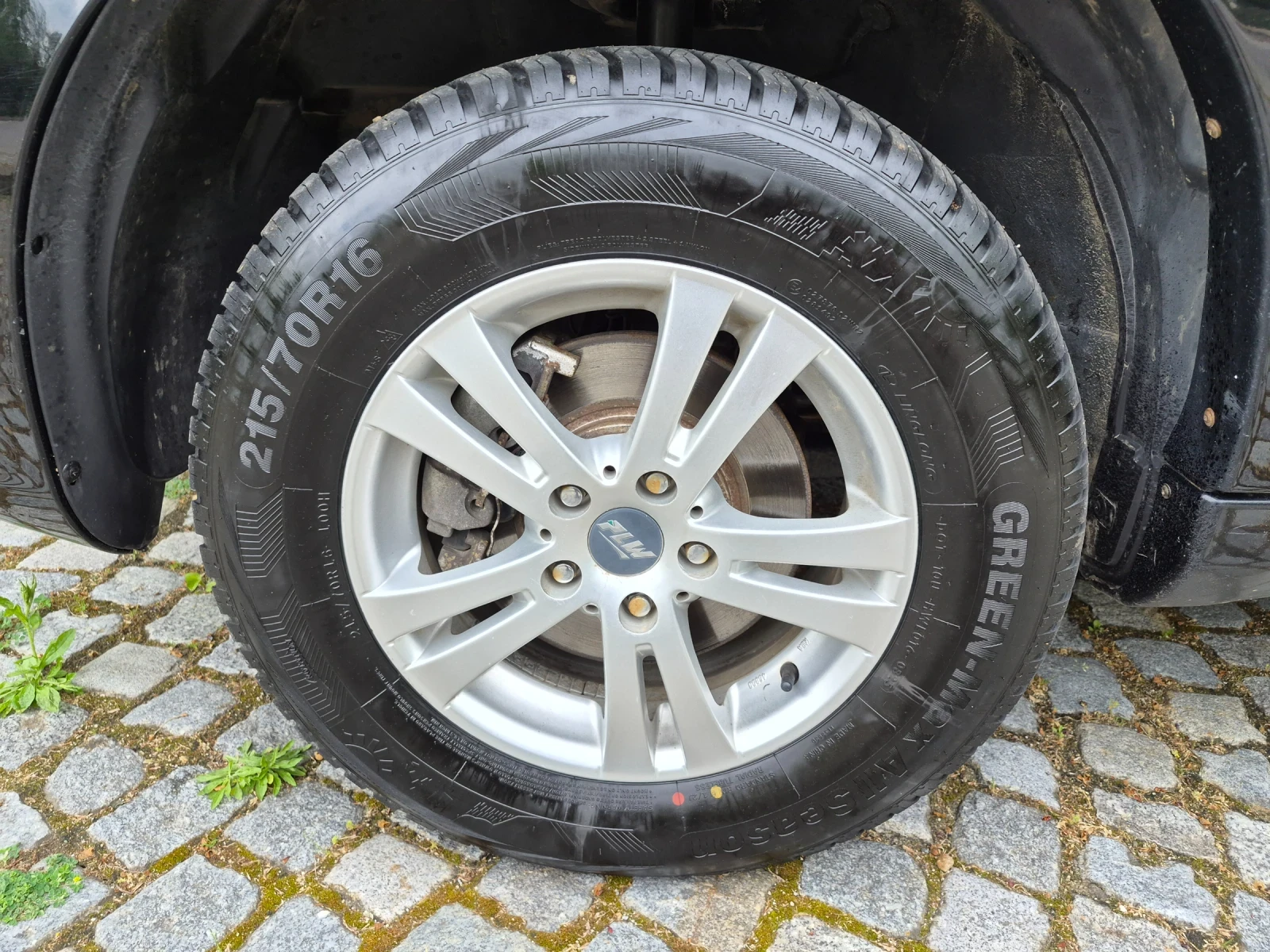 Mazda Tribute, снимка 14 - Автомобили и джипове - 55395292