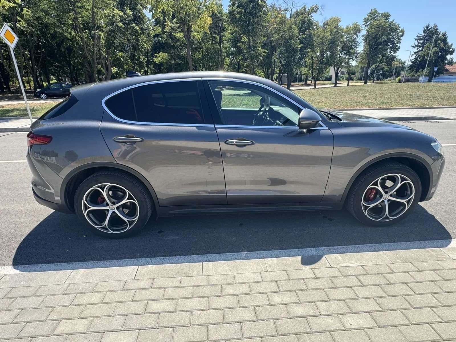 Alfa Romeo Stelvio 2.2 JTD Q4, снимка 7 - Автомобили и джипове - 55498562