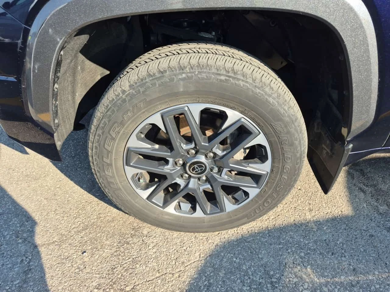 Toyota Tundra * LIMITED HYBRID CREW CAB STD BED * CARFAX * , снимка 10 - Автомобили и джипове - 55582595