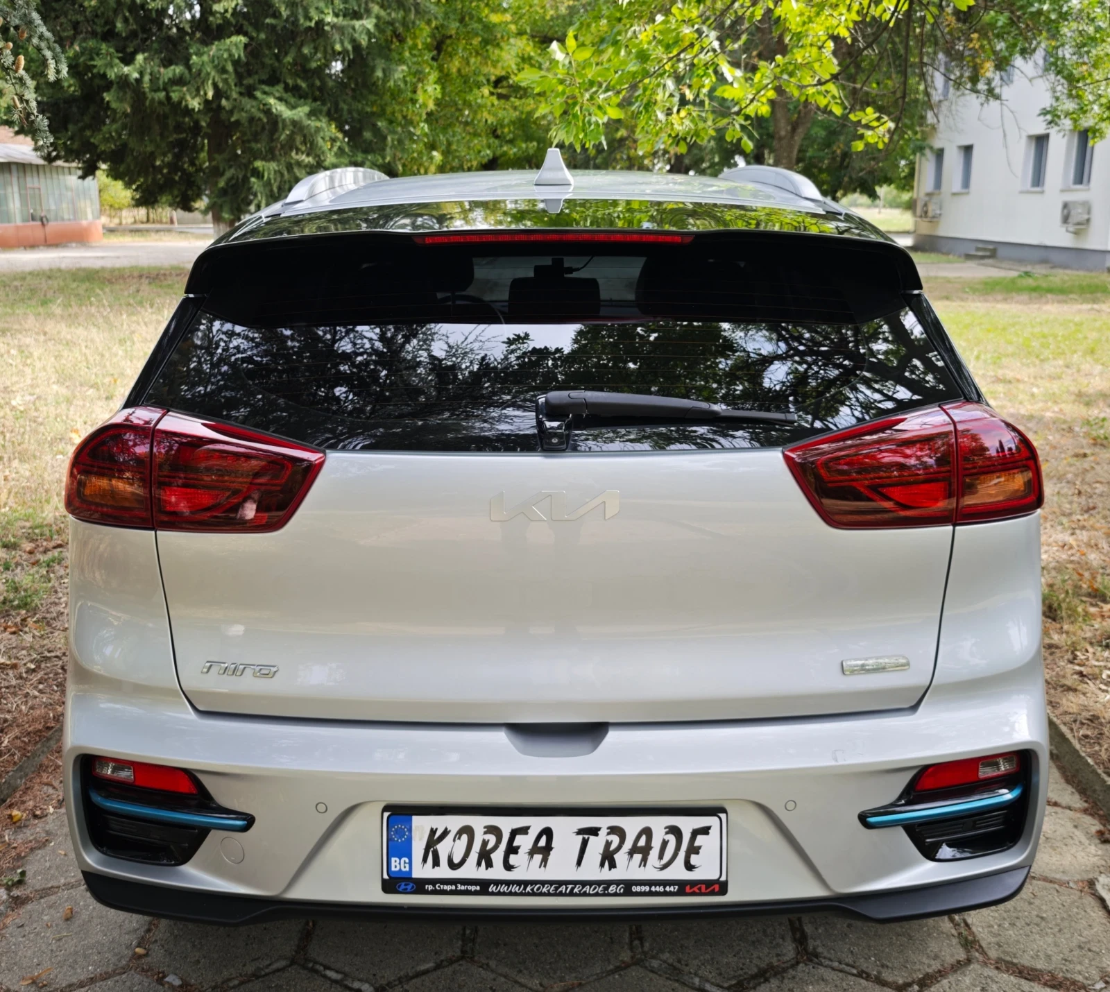 Kia Niro 64 kW, снимка 15 - Автомобили и джипове - 56288792