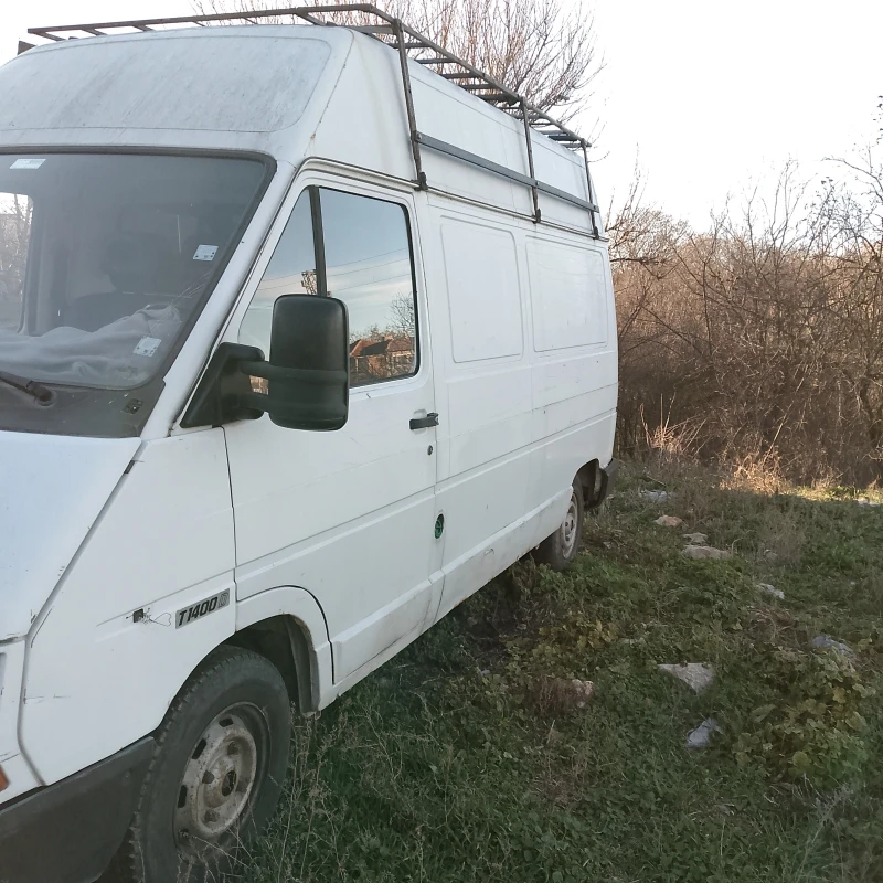 Renault Trafic Товарен, снимка 3 - Бусове и автобуси - 48370496