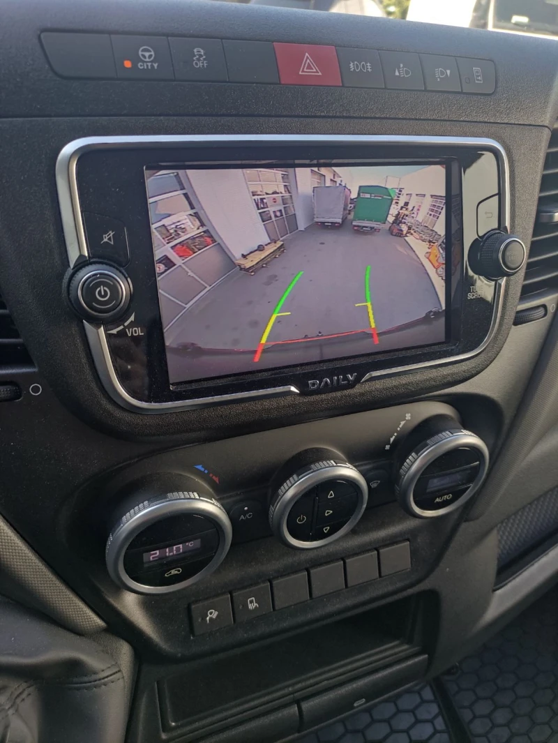 Iveco Daily 50/35C18HА8ZV, снимка 3 - Бусове и автобуси - 51935464