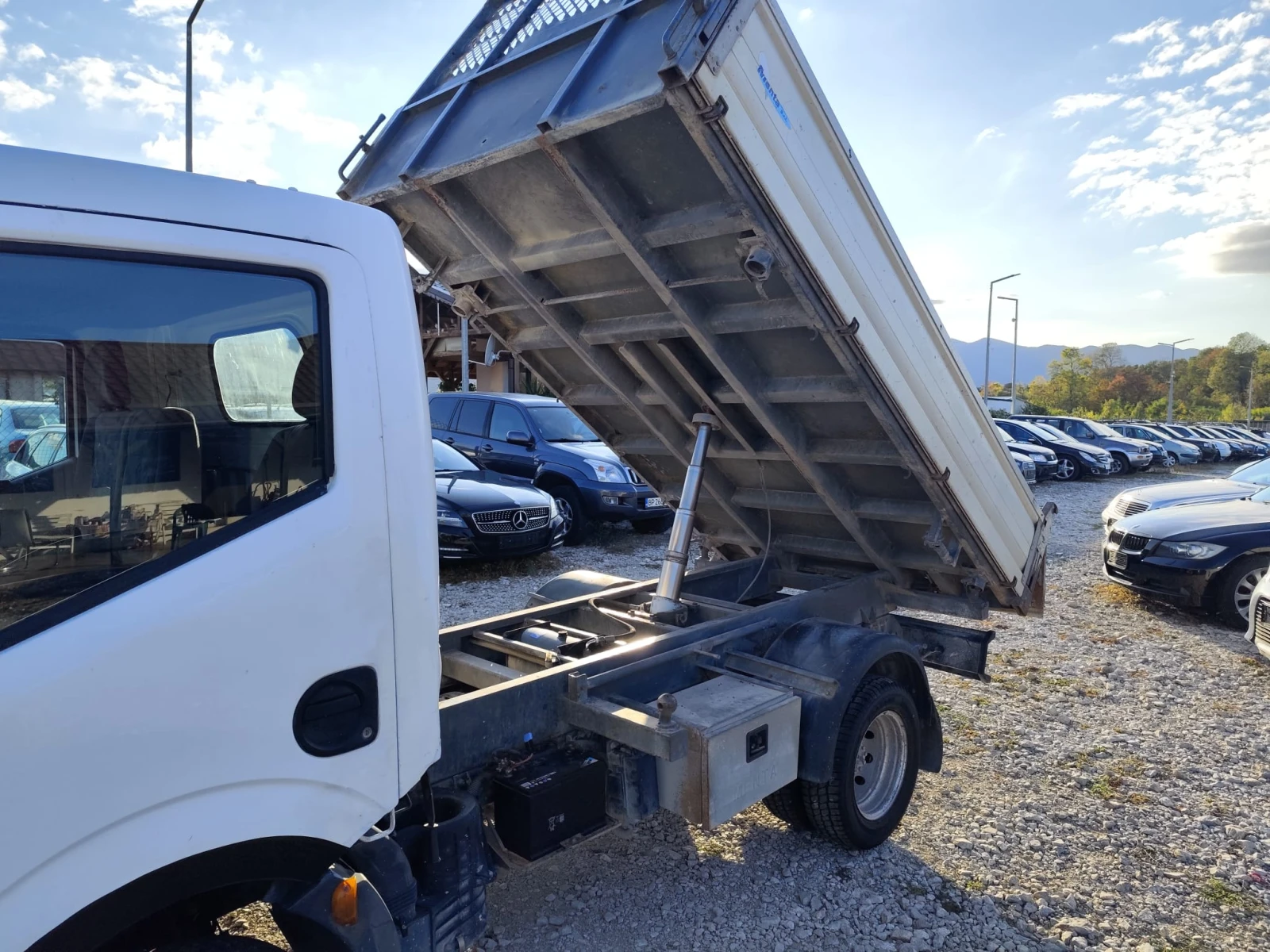 Renault Maxity 2.5   | Mobile.bg   13