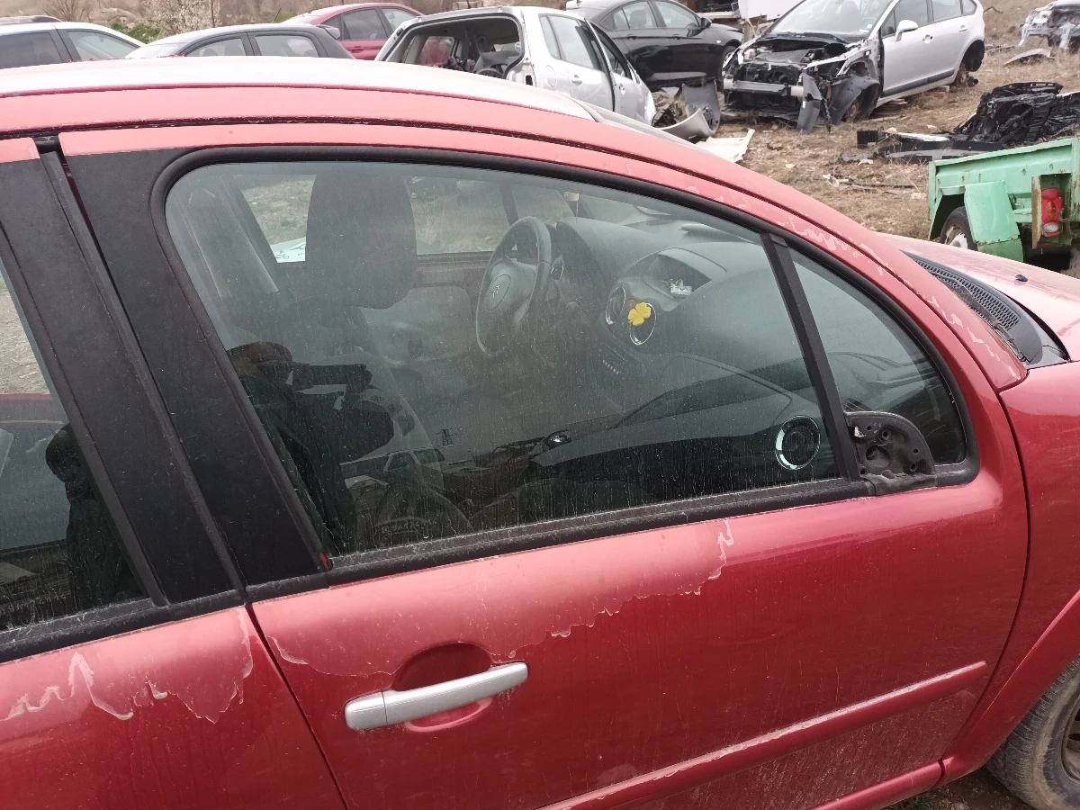 стъкло странично предно дясно Ситроен Ц3 б