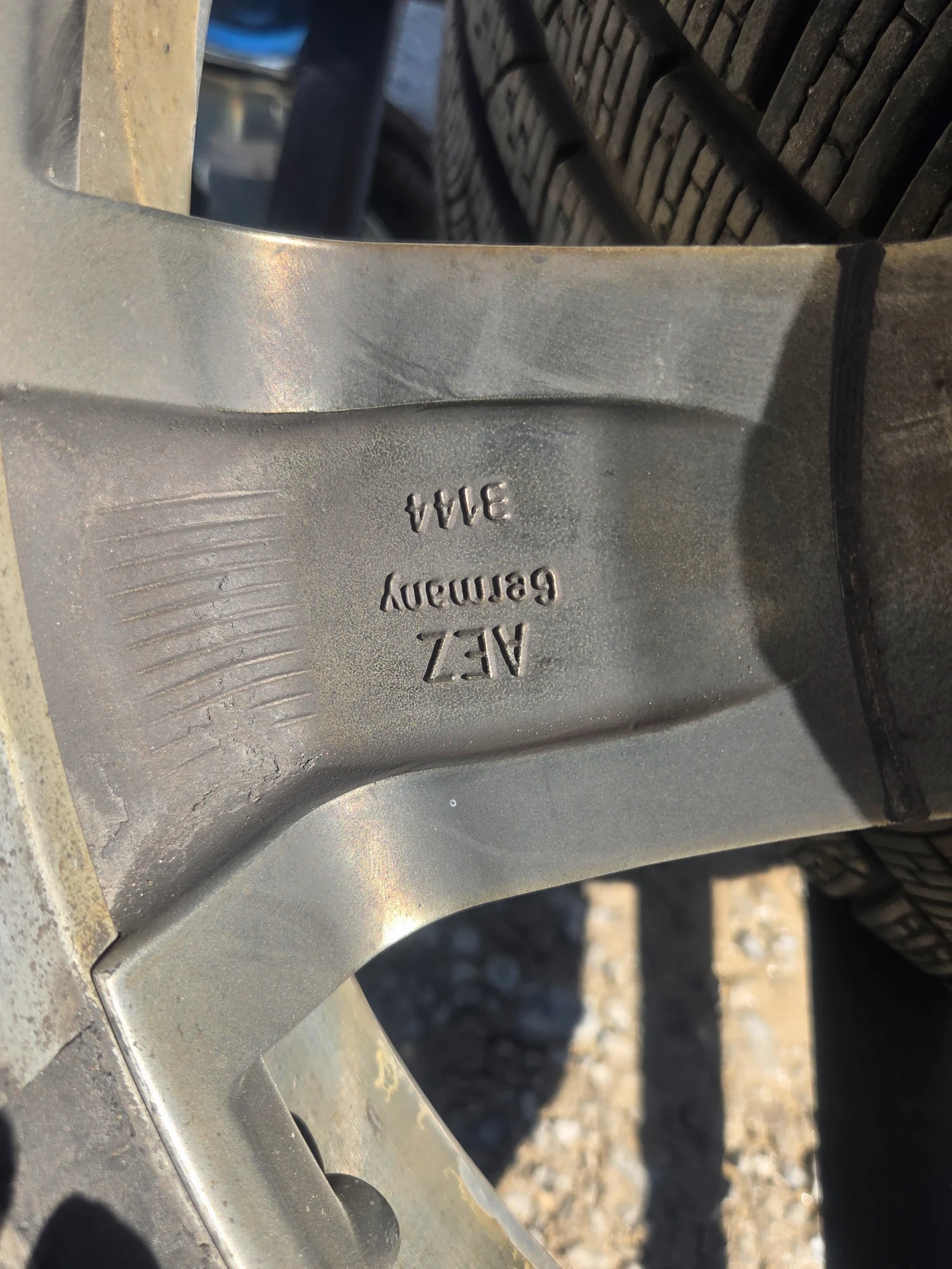 Гуми с джанти Pirelli 255/40R19, снимка 9 - Гуми и джанти - 54189713