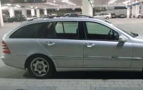 Mercedes-Benz C 180, снимка 3