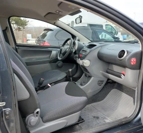 Toyota Aygo 1.0 VVT-i 5MT Luna, снимка 7