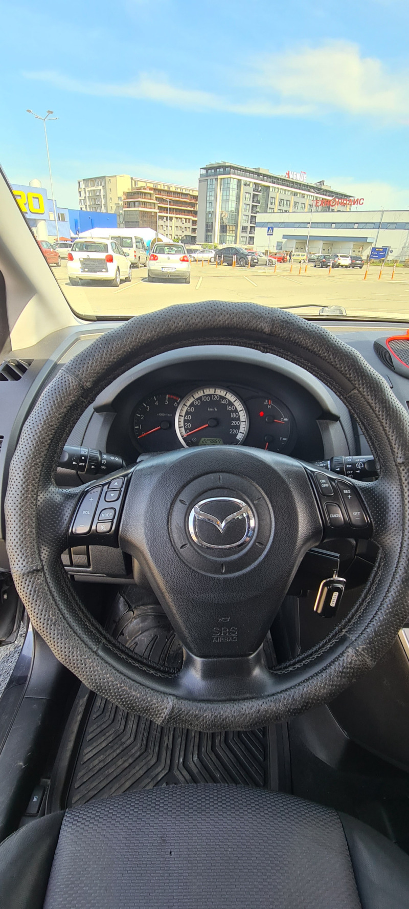 Mazda 5, снимка 8 - Автомобили и джипове - 45685018