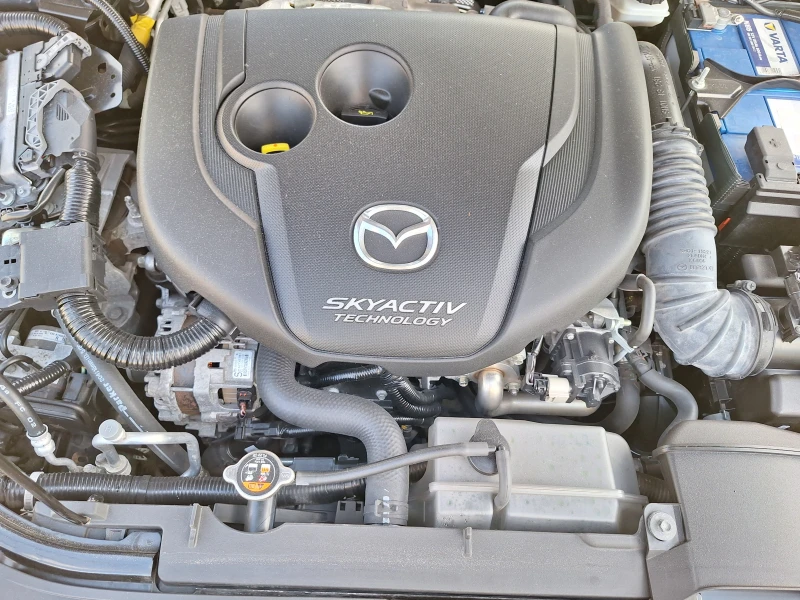 Mazda 3 2.2d SkyActiv, снимка 17 - Автомобили и джипове - 46835161