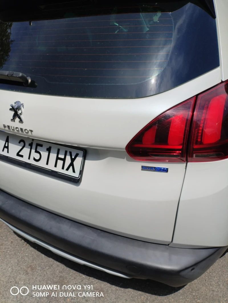 Peugeot 2008, снимка 1 - Автомобили и джипове - 47513641